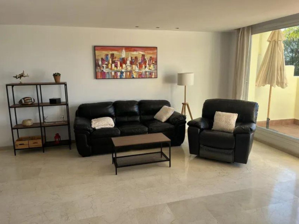 2 Bed Apartment for sale in Benahavís Costa Del Sol, Málaga, Spain