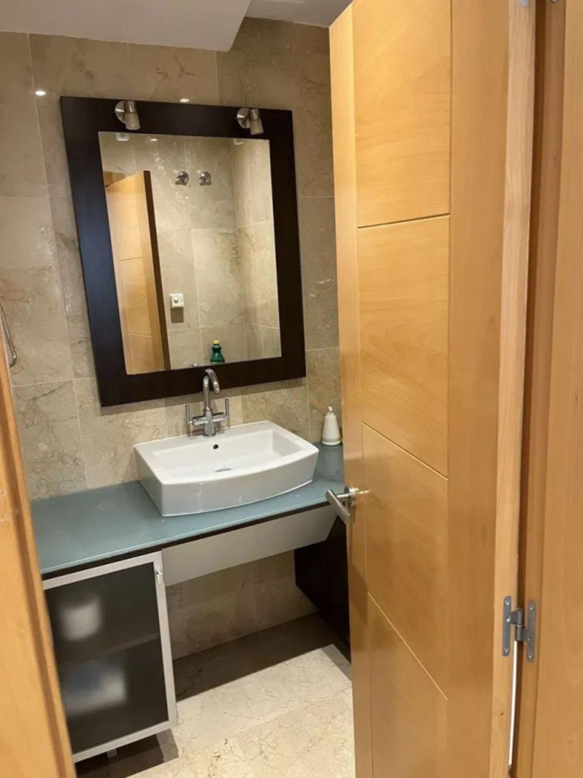 2 Bed Apartment for sale in Benahavís Costa Del Sol, Málaga, Spain
