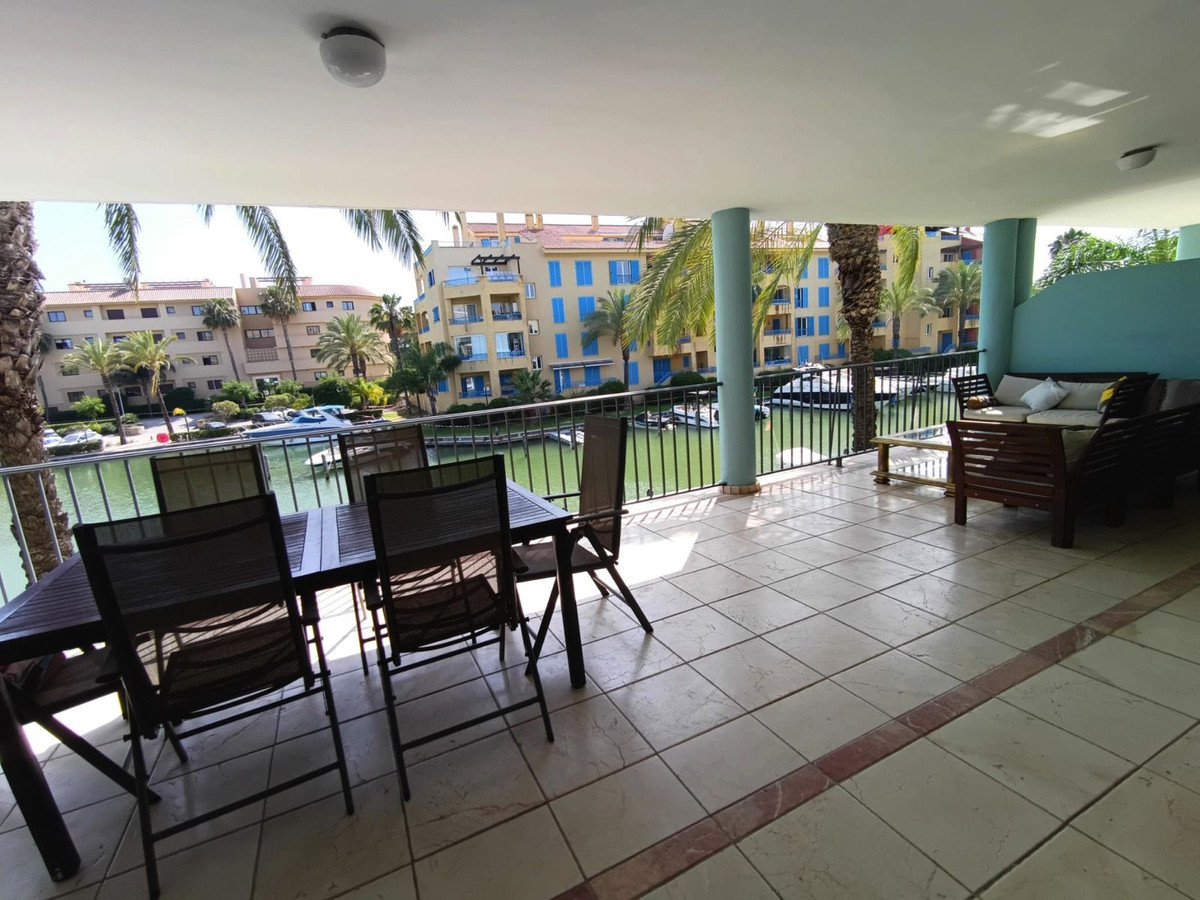 3 Bed Apartment for sale in Sotogrande Marina Costa Del Sol, Cádiz, Spain