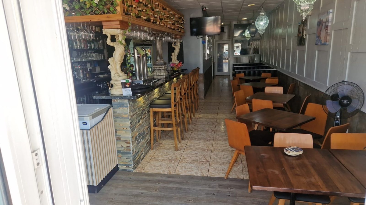 Commercial unit for sale in Torrevieja Costa Blanca, Alicante, Spain