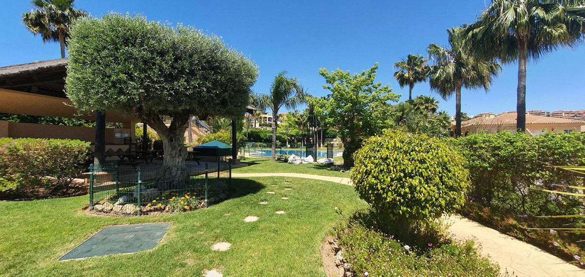 4 Bed Townhouse for sale in Riviera Del Sol Costa Del Sol, Málaga, Spain