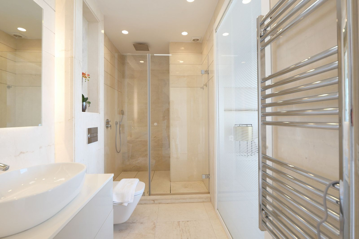 2 Bed Apartment for sale in Puerto De Cabopino Costa Del Sol, Málaga, Spain