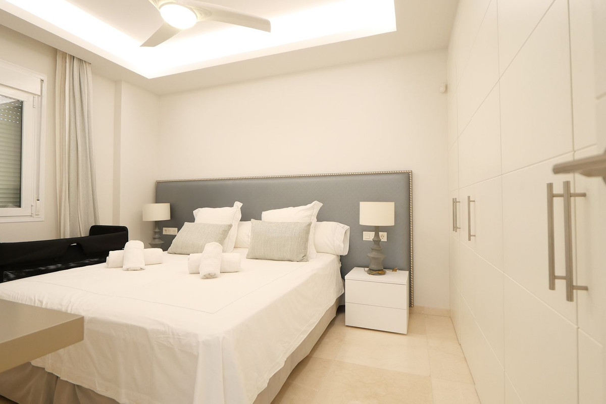 2 Bed Apartment for sale in Puerto De Cabopino Costa Del Sol, Málaga, Spain