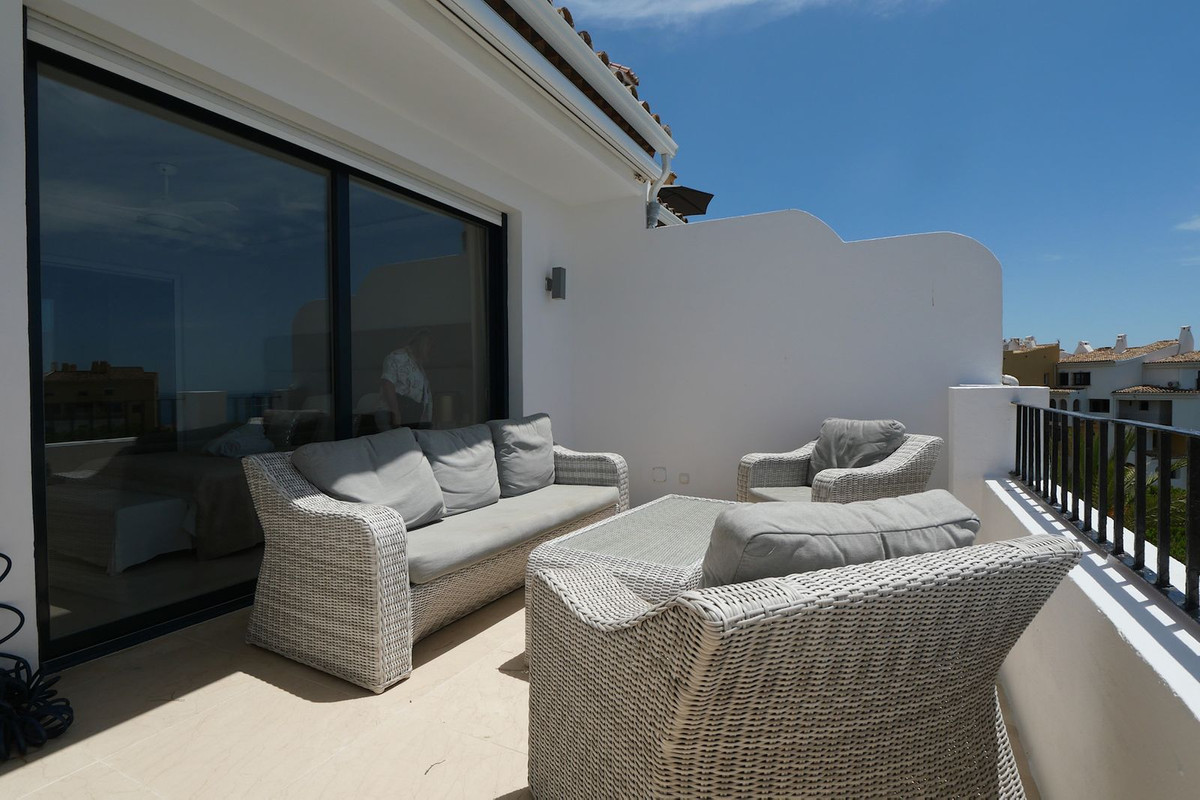 2 Bed Apartment for sale in Puerto De Cabopino Costa Del Sol, Málaga, Spain