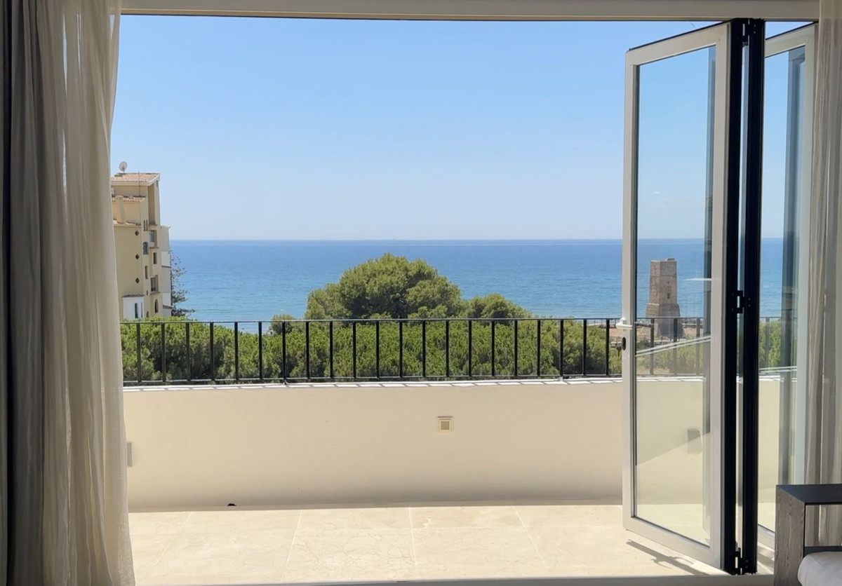 2 Bed Apartment for sale in Puerto De Cabopino Costa Del Sol, Málaga, Spain