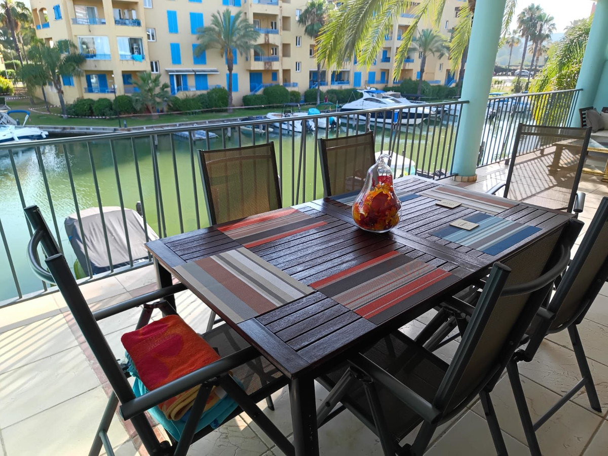 3 Bed Apartment for sale in Sotogrande Costa Del Sol, Cádiz, Spain