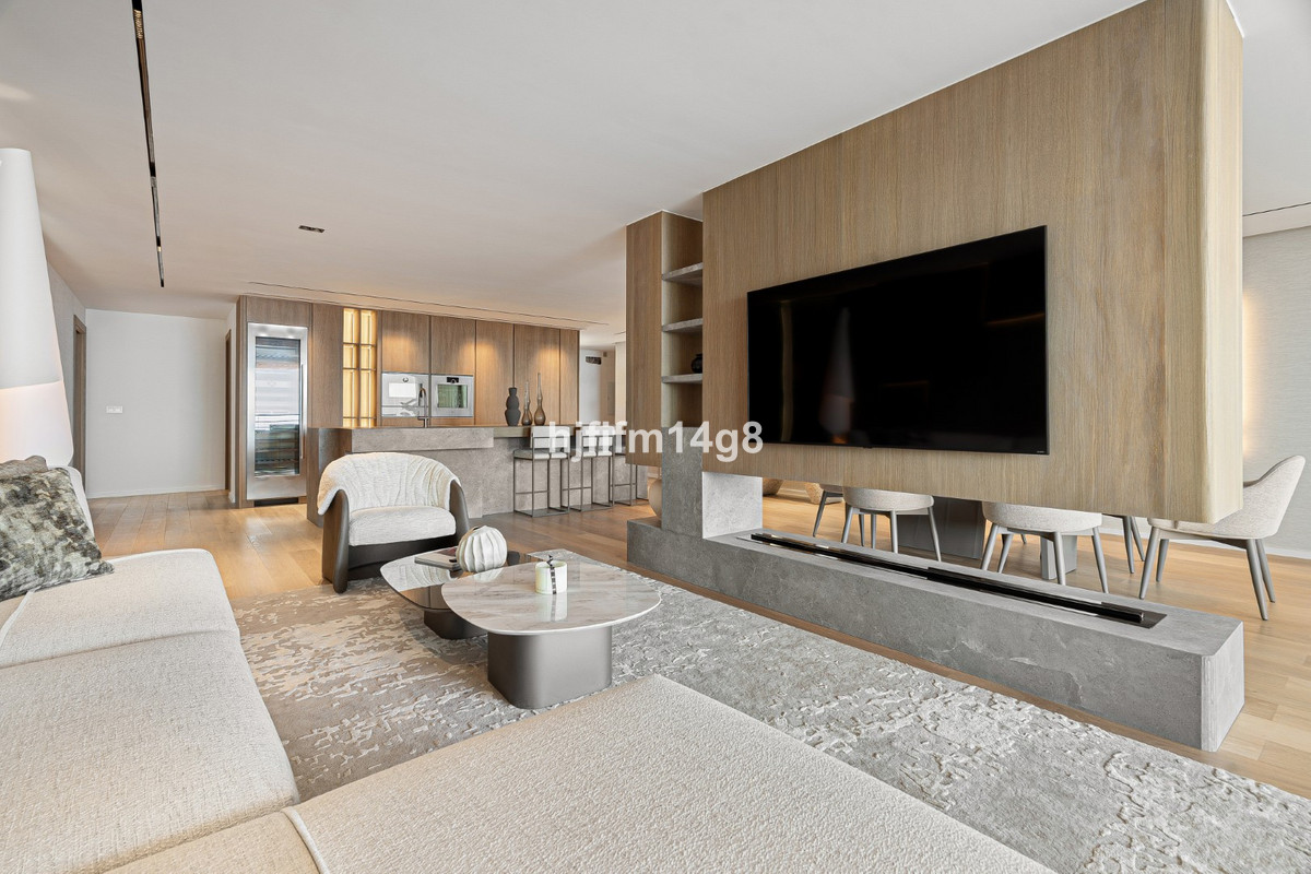 3 Bed Apartment for sale in Nueva Andalucía Costa Del Sol, Málaga, Spain