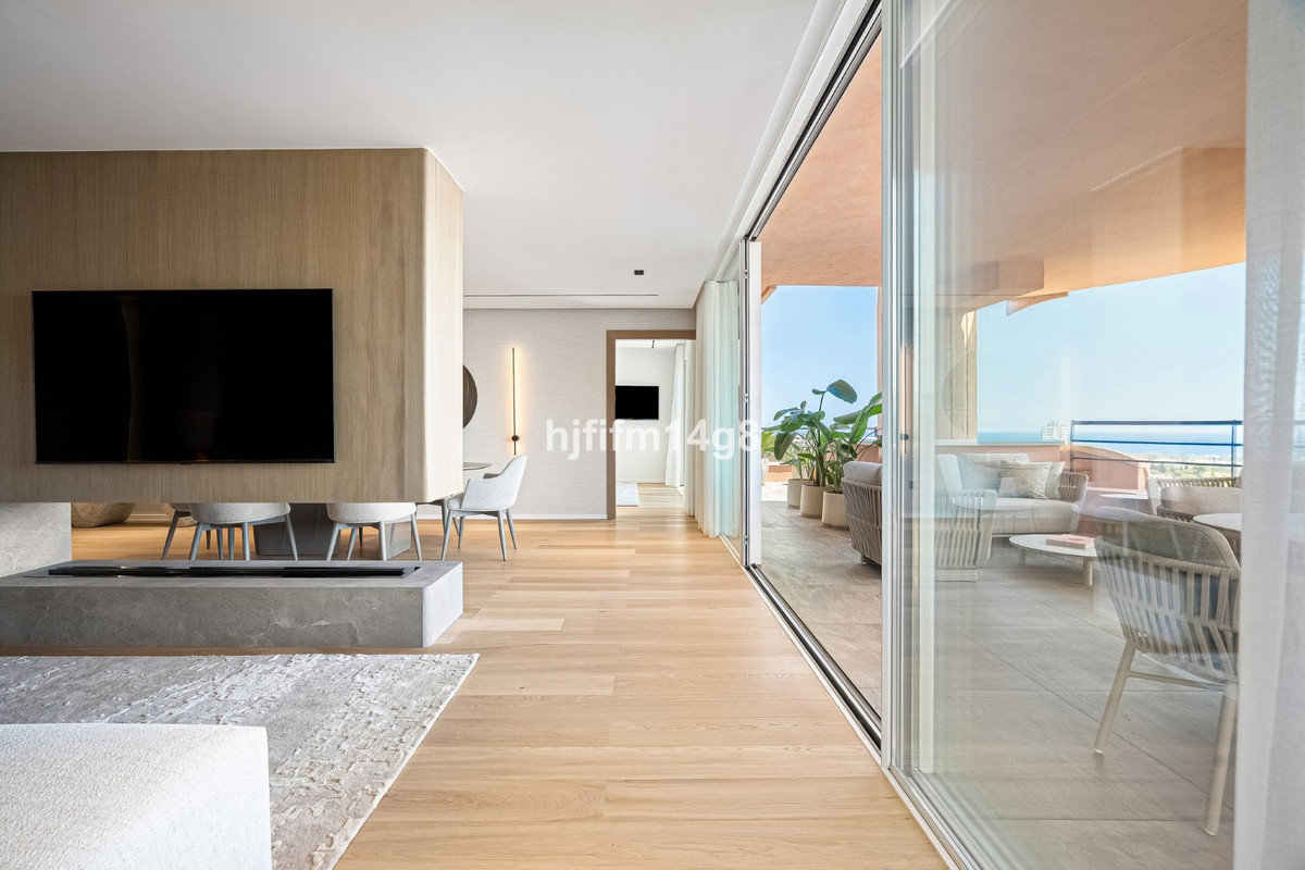 3 Bed Apartment for sale in Nueva Andalucía Costa Del Sol, Málaga, Spain