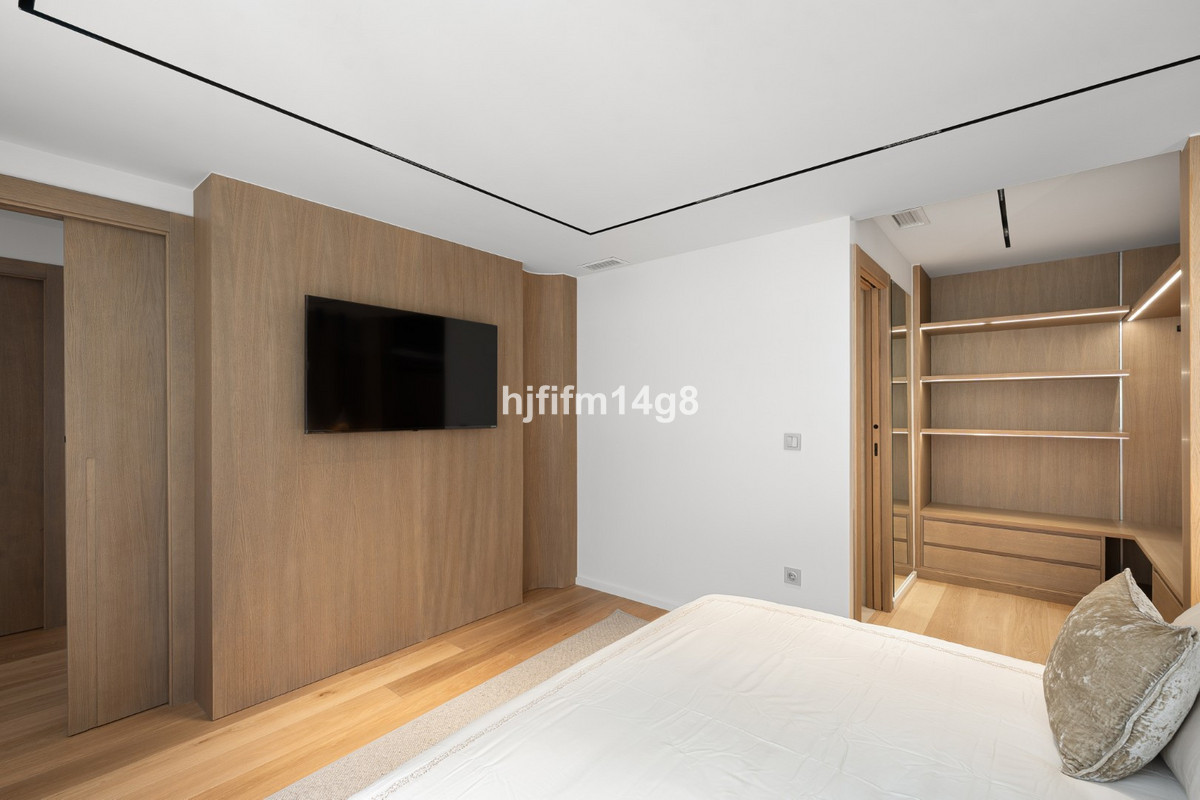3 Bed Apartment for sale in Nueva Andalucía Costa Del Sol, Málaga, Spain