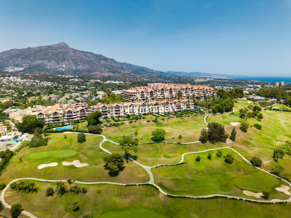 3 Bed Apartment for sale in Nueva Andalucía Costa Del Sol, Málaga, Spain