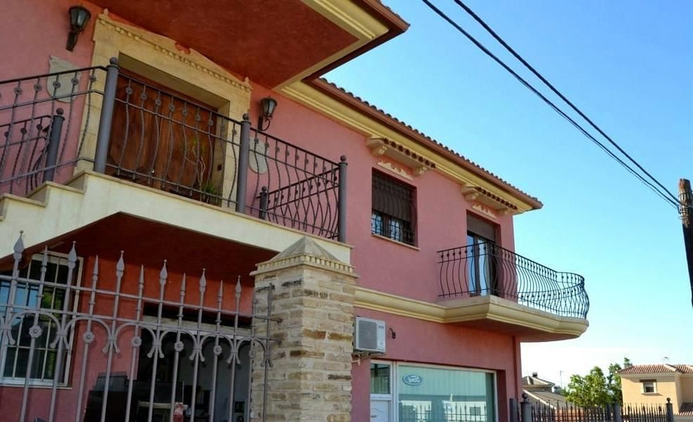 Se vende Villa - Chalet de 4 dormitorios en Costa Blanca, Alicante, España