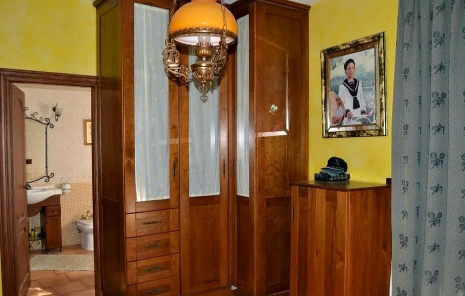 Se vende Villa - Chalet de 4 dormitorios en Costa Blanca, Alicante, España