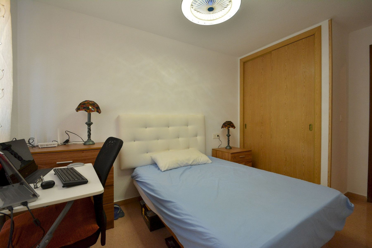 Se vende Apartamento Planta Baja de 2 dormitorios en Costa Blanca, Alicante, España