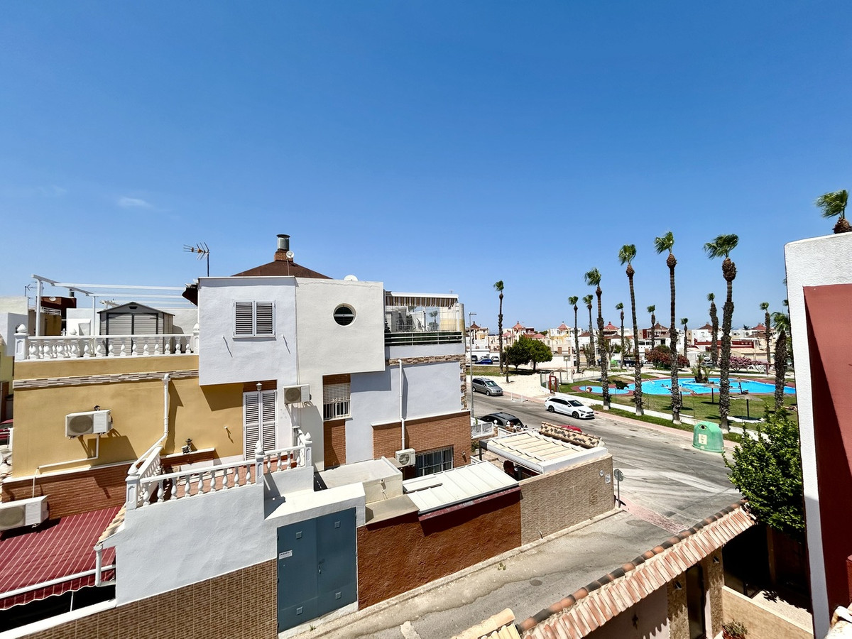 2 Bed Townhouse for sale in Los Altos Costa Blanca, Alicante, Spain