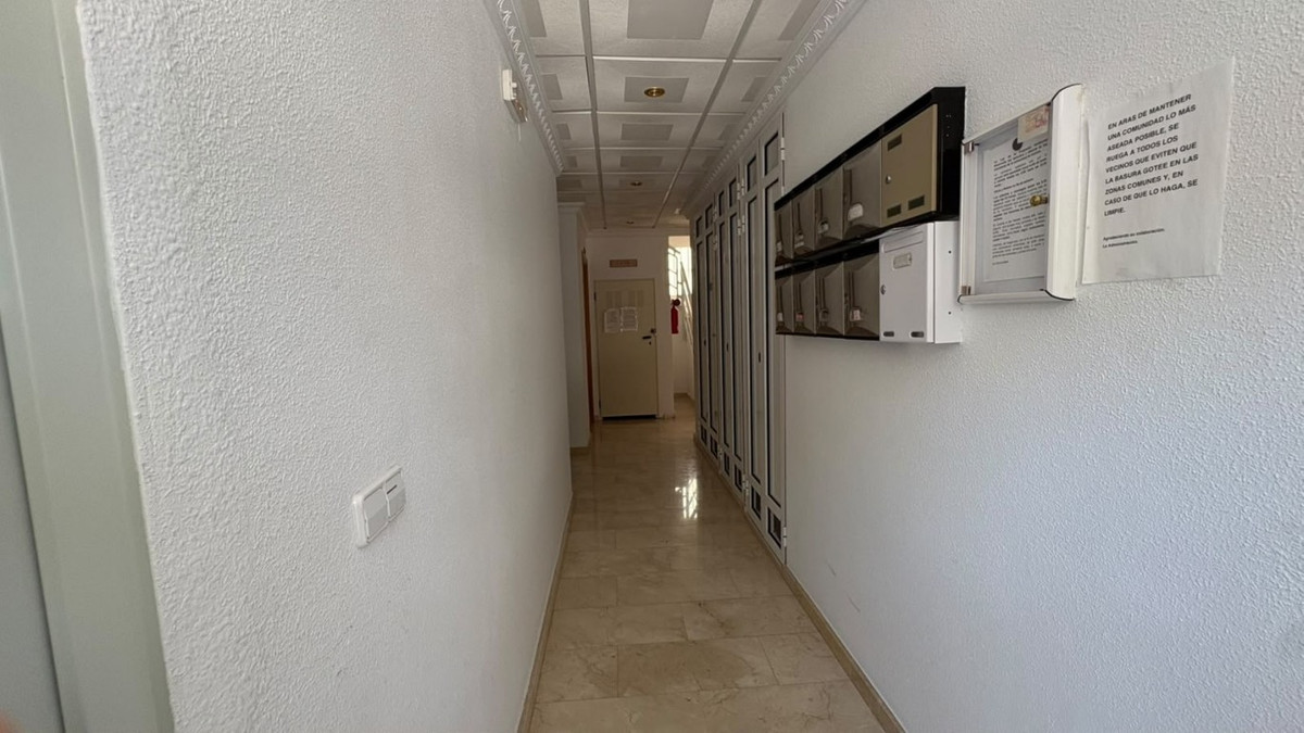 2 Bed Apartment for sale in La Nucia Costa Blanca, Alicante, Spain
