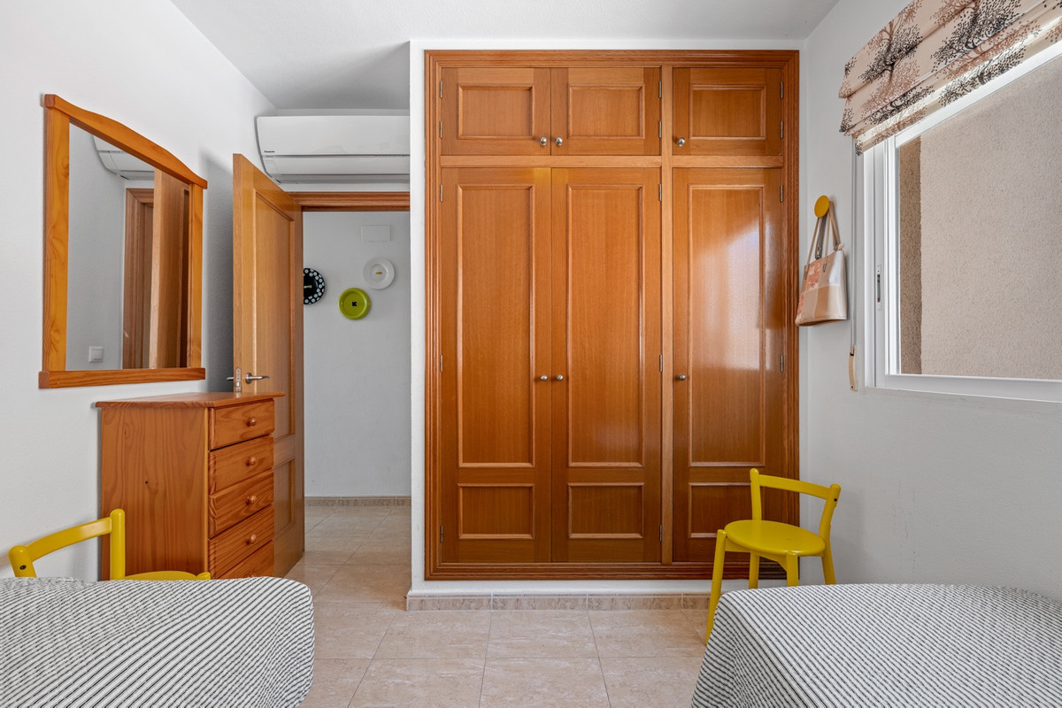 3 Bed Apartment for sale in Cabo Roig Costa Blanca, Alicante, Spain