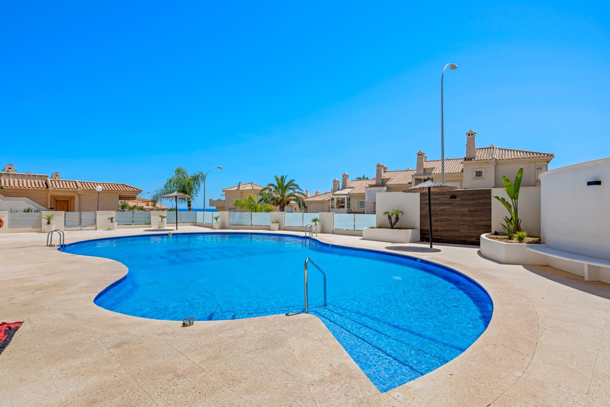 3 Bed Apartment for sale in Cabo Roig Costa Blanca, Alicante, Spain