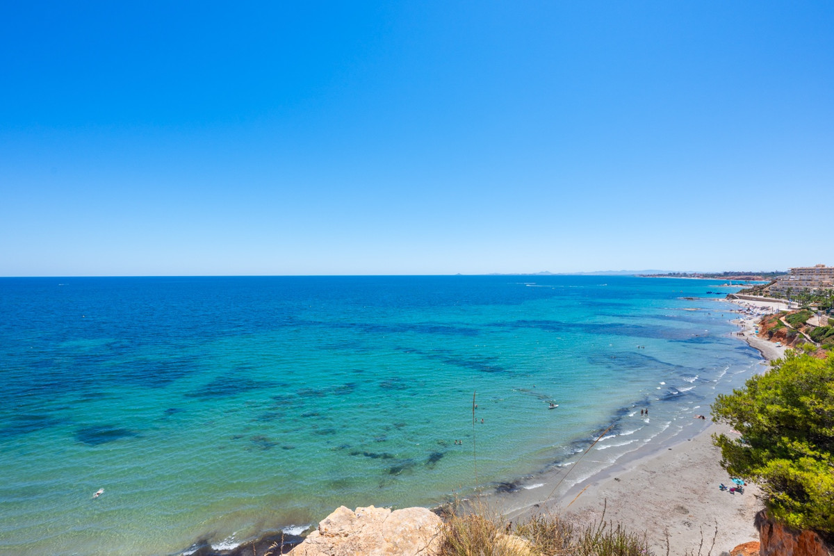 3 Bed Apartment for sale in Cabo Roig Costa Blanca, Alicante, Spain