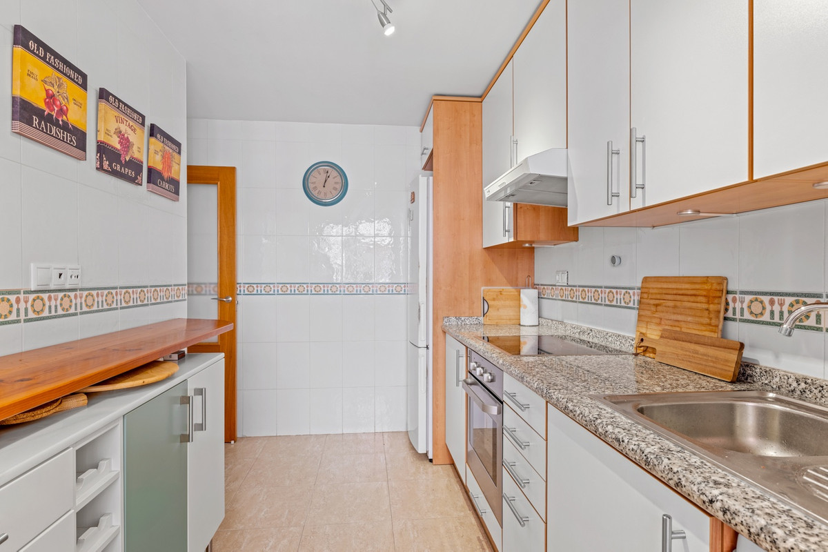 3 Bed Apartment for sale in Cabo Roig Costa Blanca, Alicante, Spain