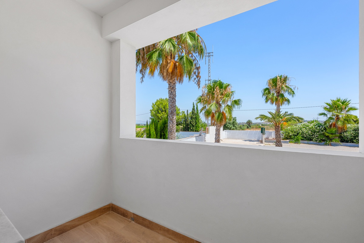 8 Bed Townhouse for sale in Los Montesinos Costa Blanca, Alicante, Spain