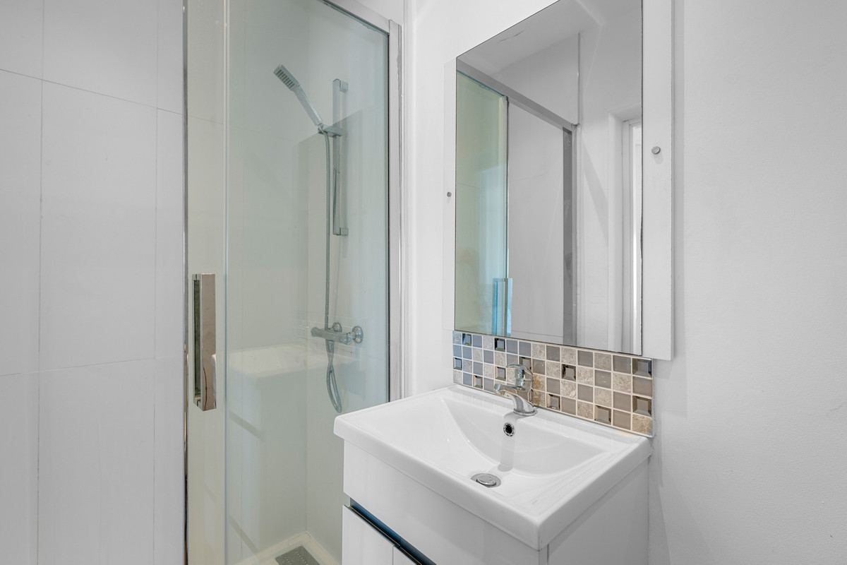 8 Bed Townhouse for sale in Los Montesinos Costa Blanca, Alicante, Spain