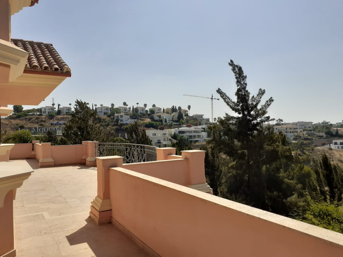 Se vende Villa - Chalet de 4 dormitorios en Costa Del Sol, Málaga, España