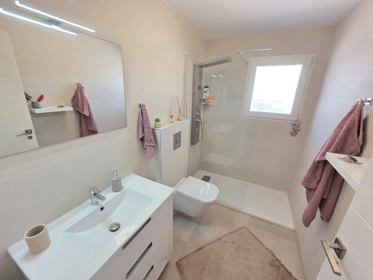 3 Bed Townhouse for sale in Pinoso Costa Blanca, Alicante, Spain