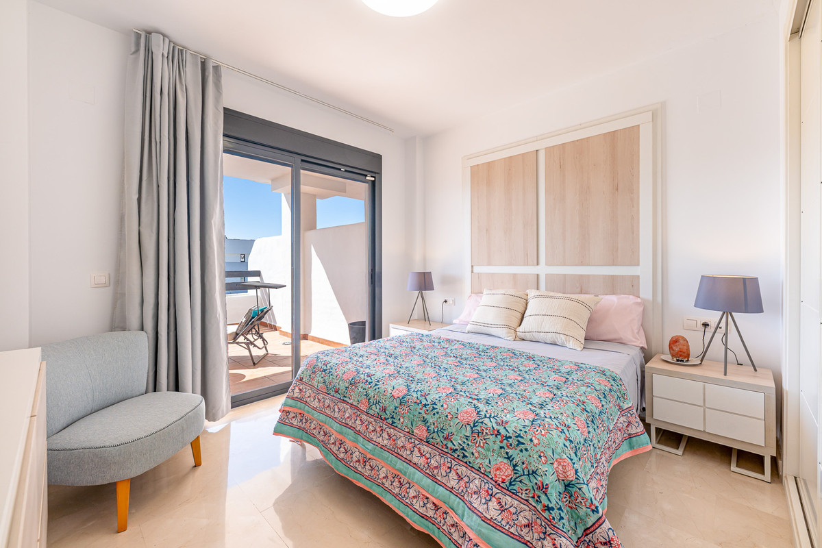 2 Bed Apartment for sale in Doña Julia Costa Del Sol, Málaga, Spain