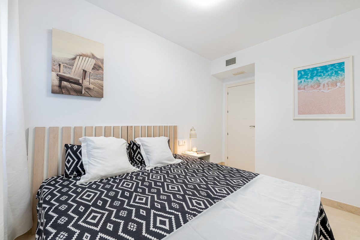 2 Bed Apartment for sale in Doña Julia Costa Del Sol, Málaga, Spain