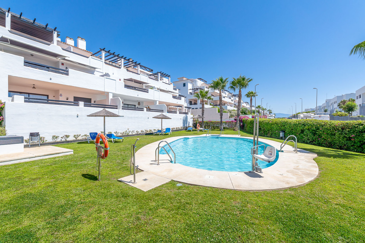 2 Bed Apartment for sale in Doña Julia Costa Del Sol, Málaga, Spain