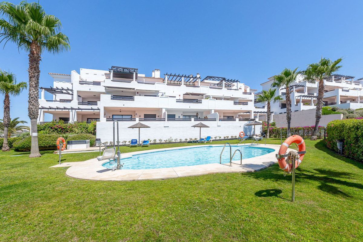 2 Bed Apartment for sale in Doña Julia Costa Del Sol, Málaga, Spain