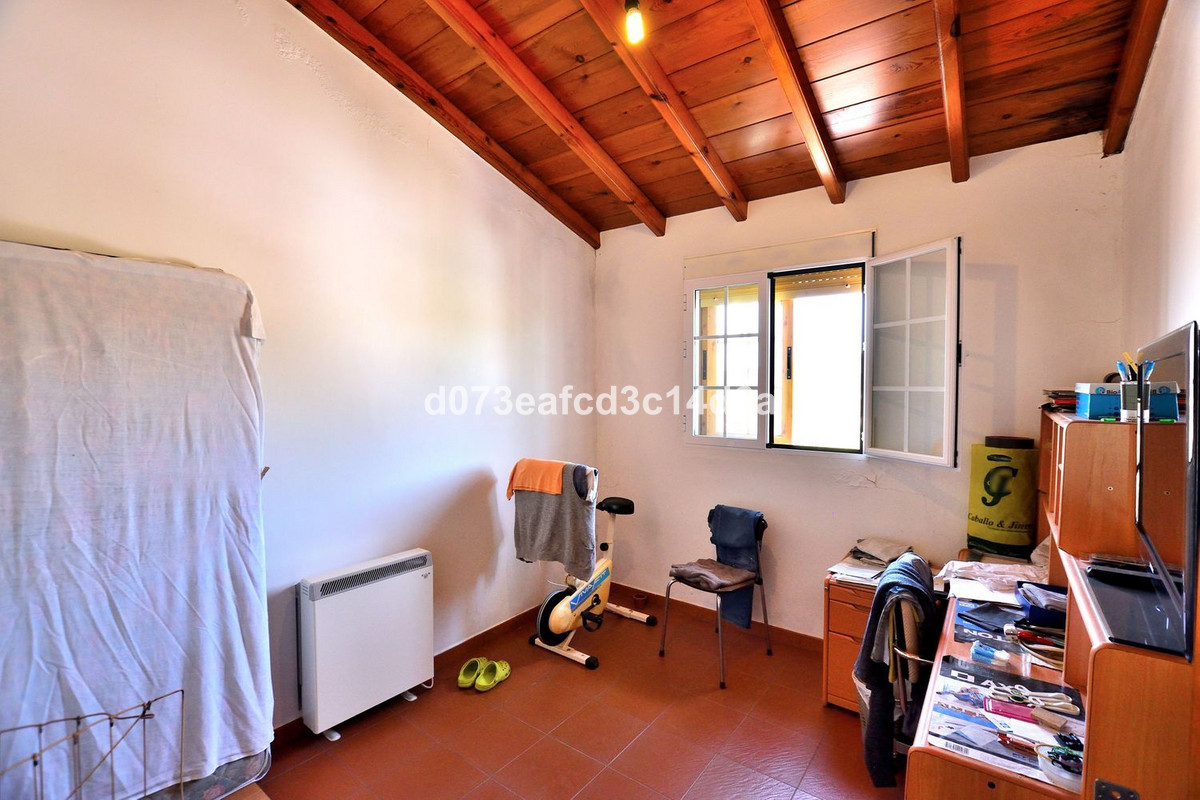 3 Bed Townhouse for sale in Ronda Costa Del Sol, Málaga, Spain