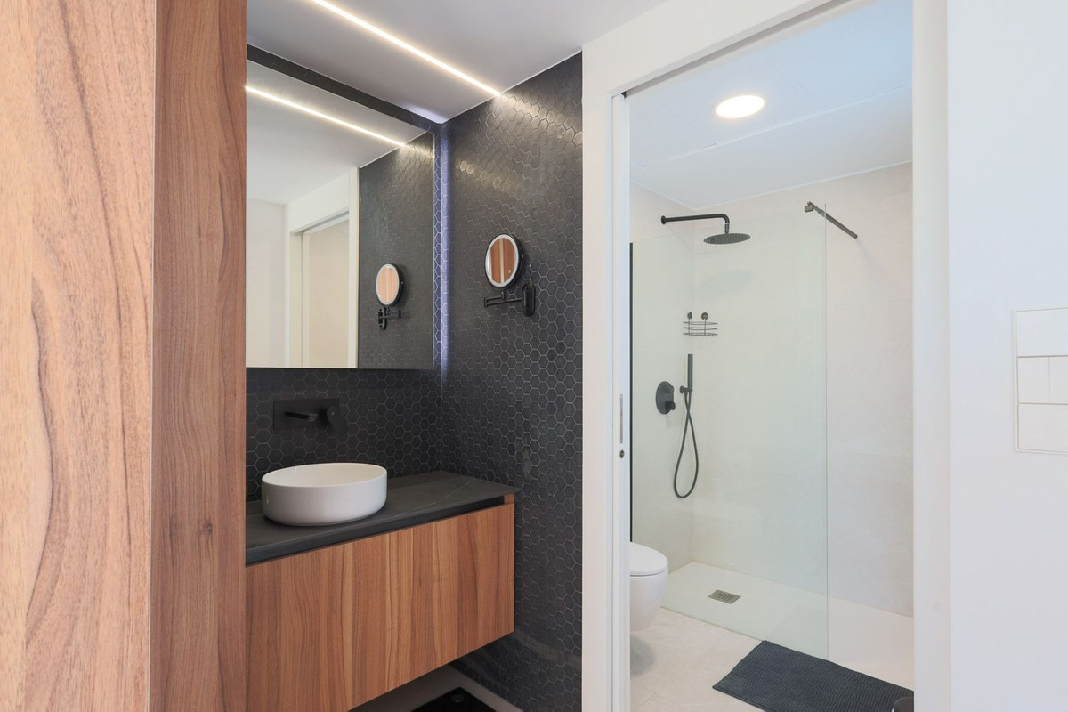 Se vende Villa - Chalet de 4 dormitorios en Costa Calida, Murcia, España