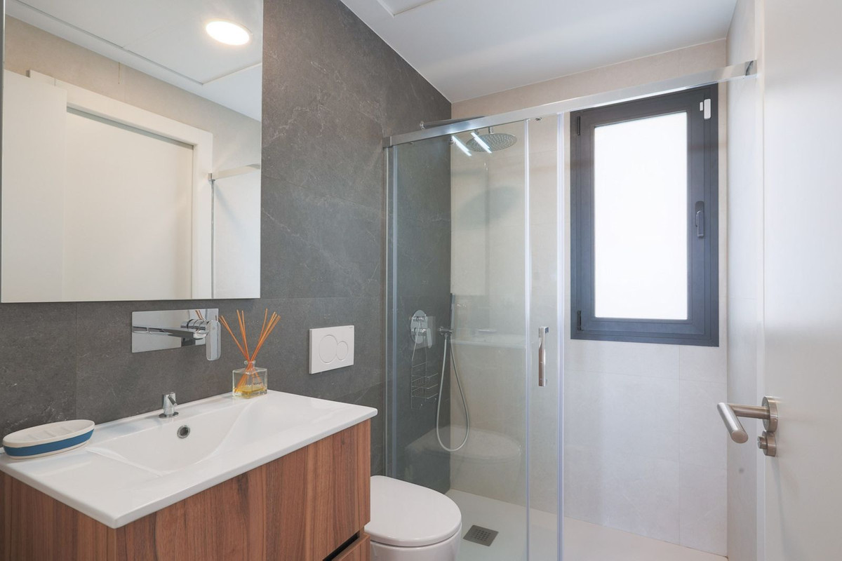 Se vende Villa - Chalet de 4 dormitorios en Costa Calida, Murcia, España