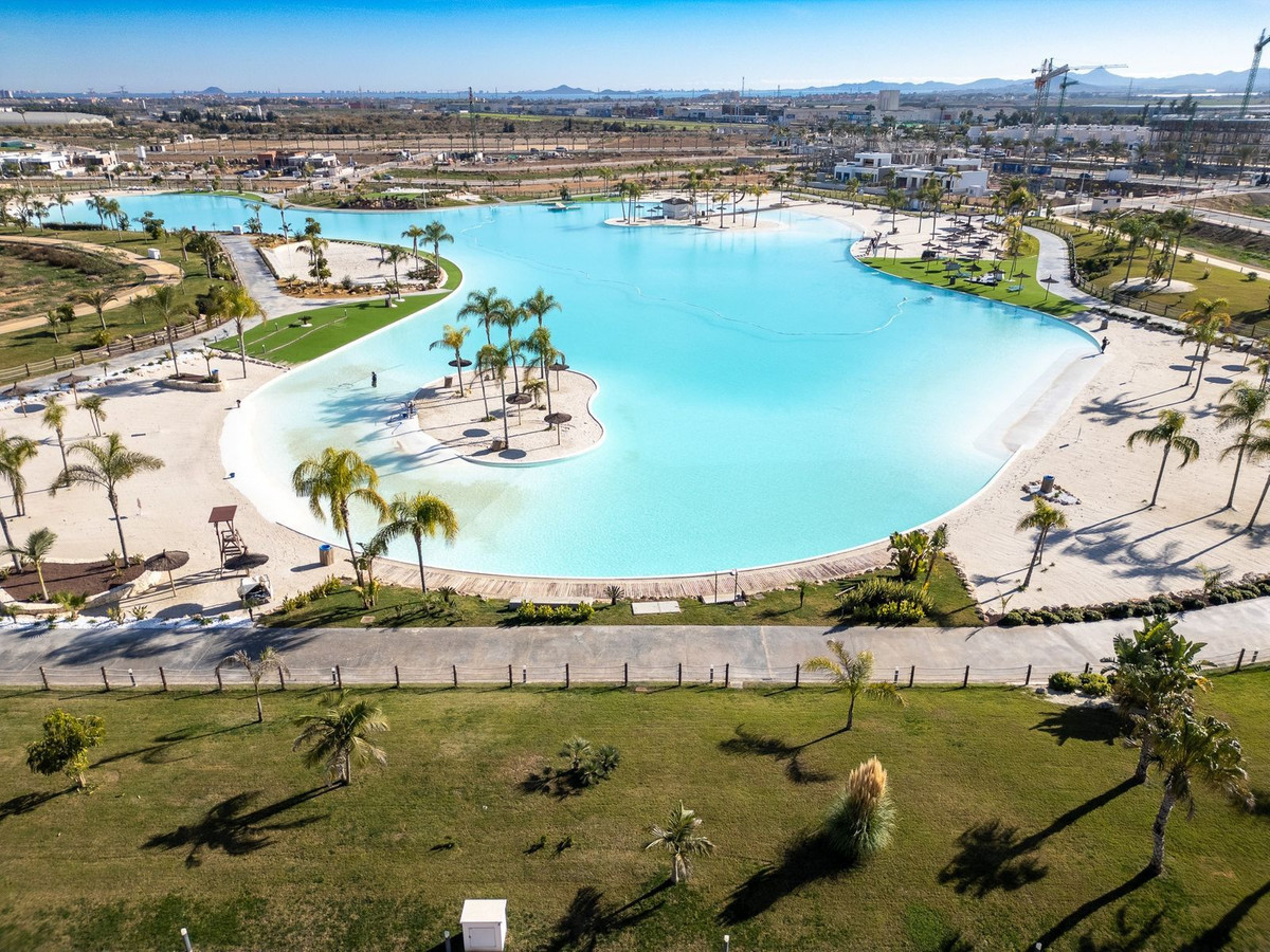 Se vende Villa - Chalet de 4 dormitorios en Costa Calida, Murcia, España