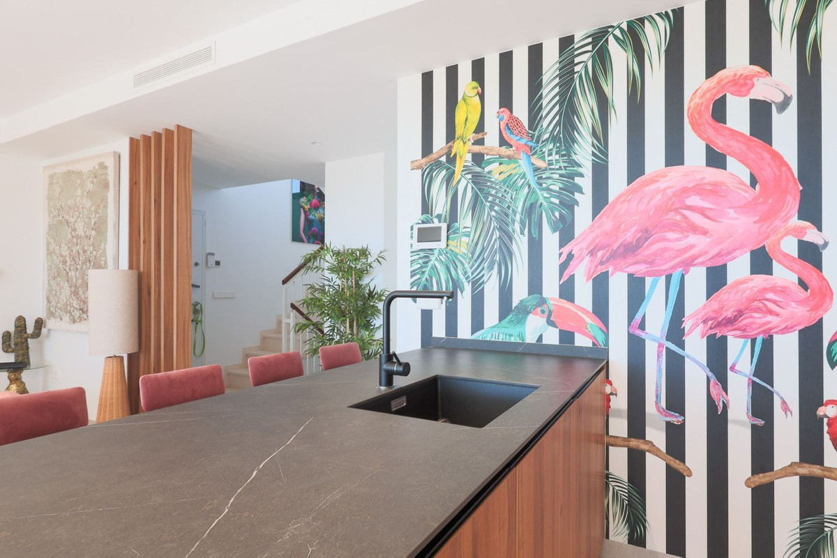 Se vende Villa - Chalet de 4 dormitorios en Costa Calida, Murcia, España