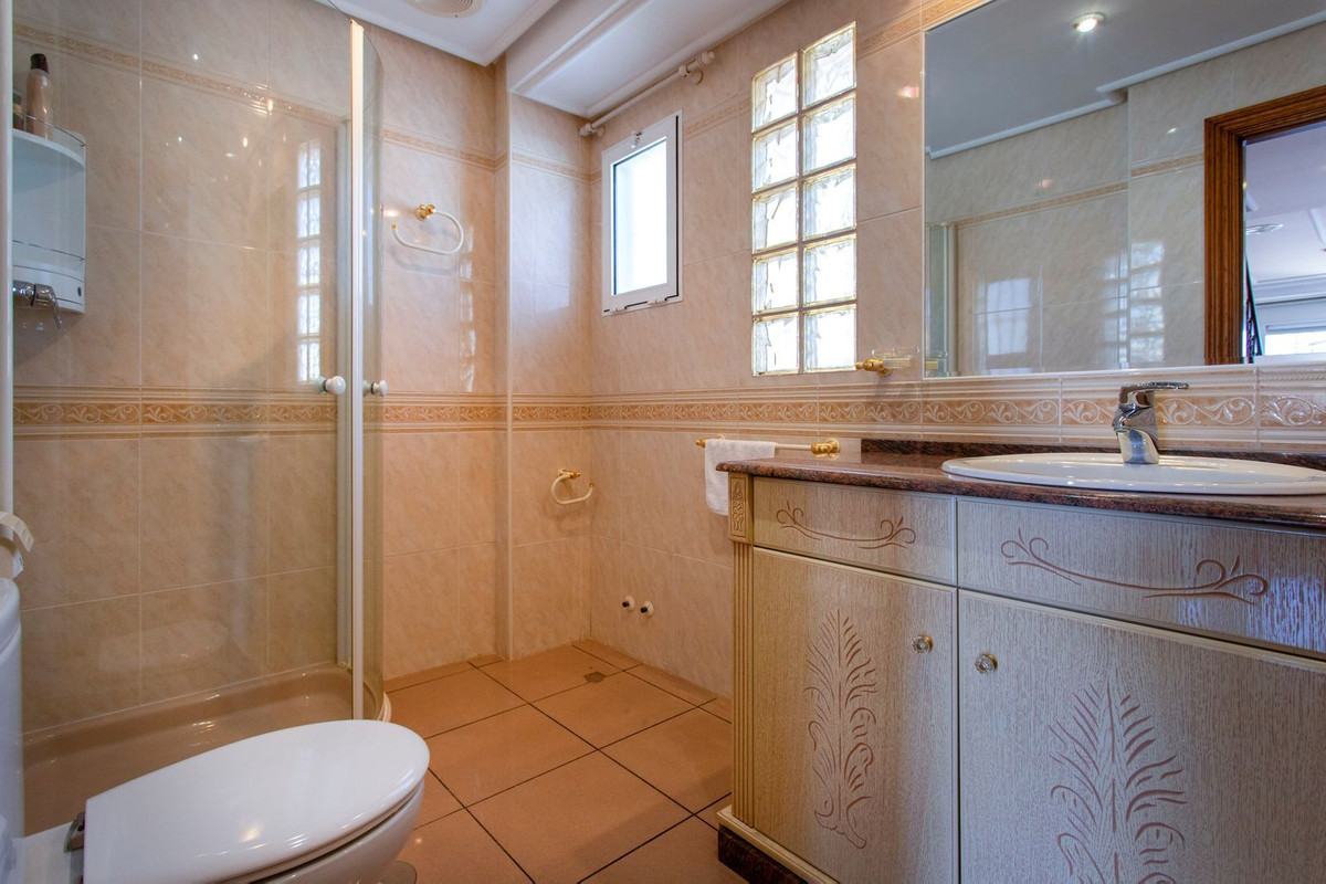4 Bed Townhouse for sale in Torrevieja Costa Blanca, Alicante, Spain