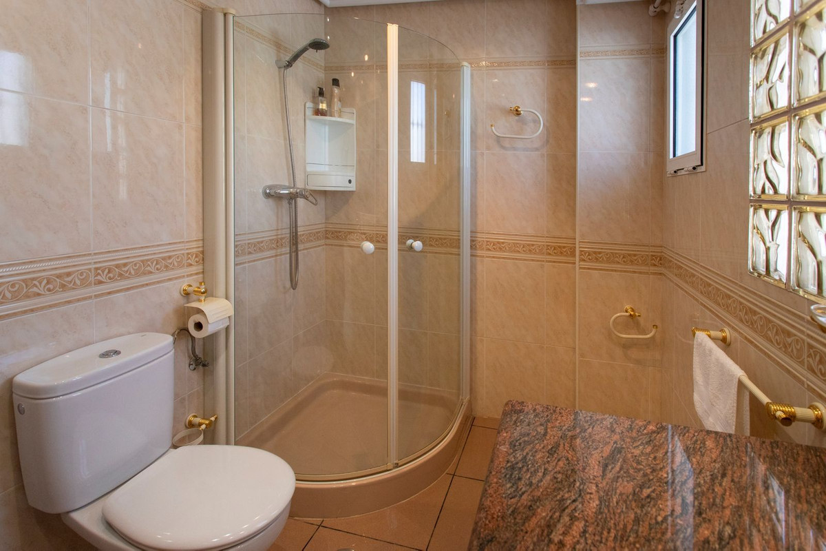4 Bed Townhouse for sale in Torrevieja Costa Blanca, Alicante, Spain
