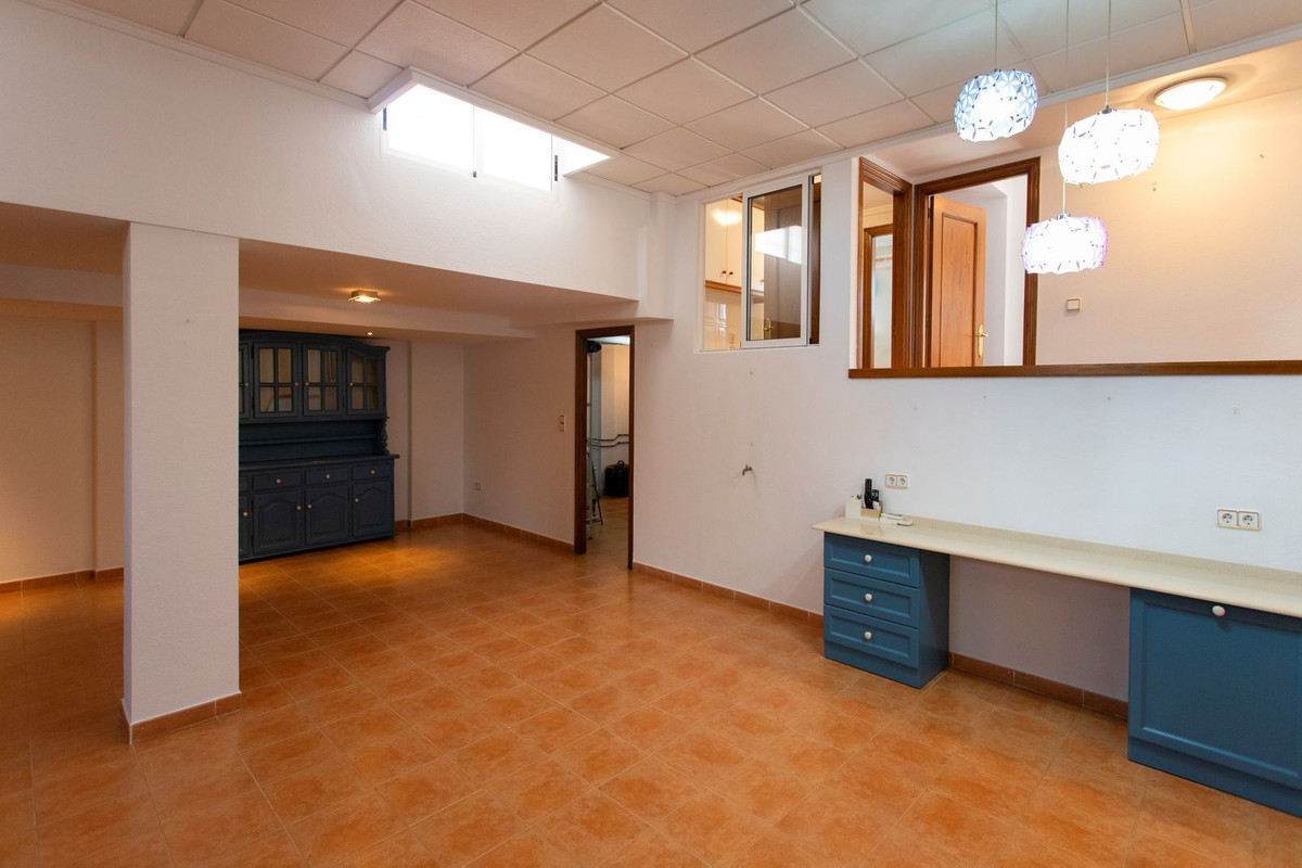 4 Bed Townhouse for sale in Torrevieja Costa Blanca, Alicante, Spain