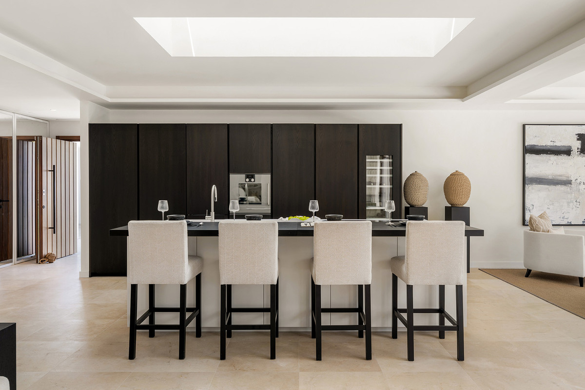 4 Bed Townhouse for sale in Las Brisas Costa Del Sol, Málaga, Spain