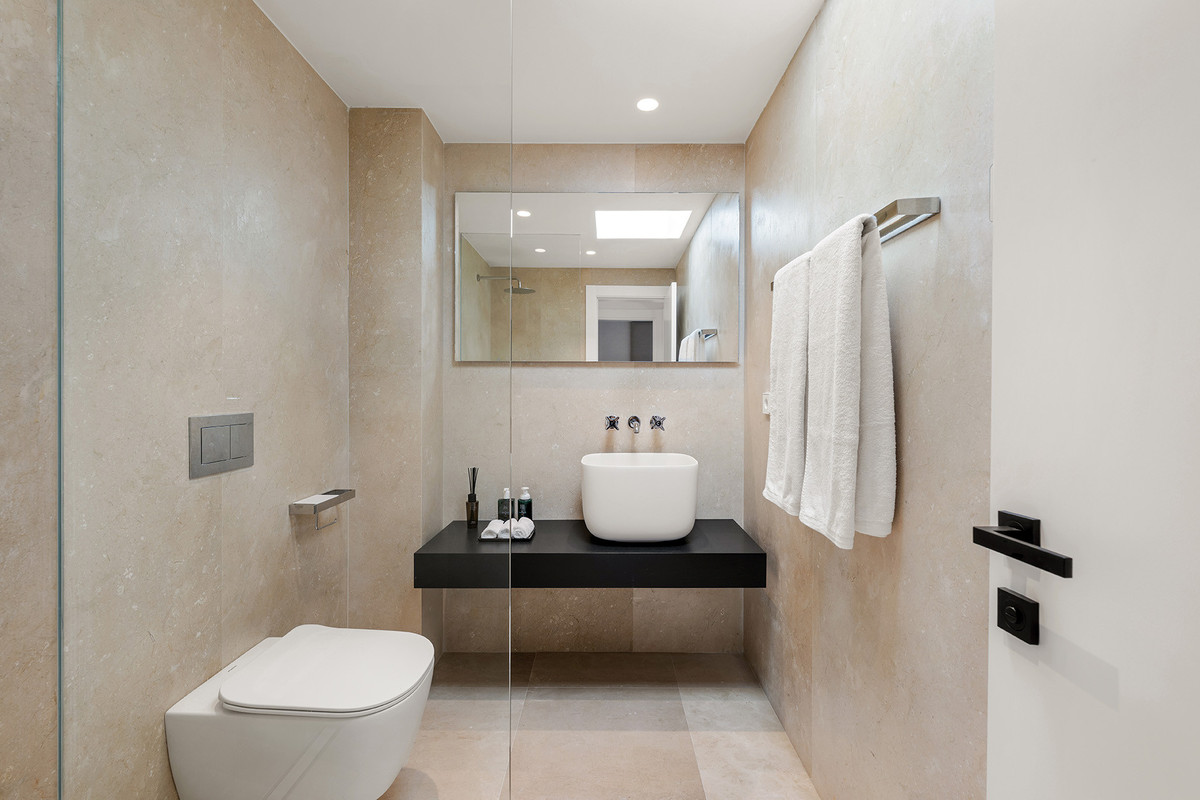 4 Bed Townhouse for sale in Las Brisas Costa Del Sol, Málaga, Spain