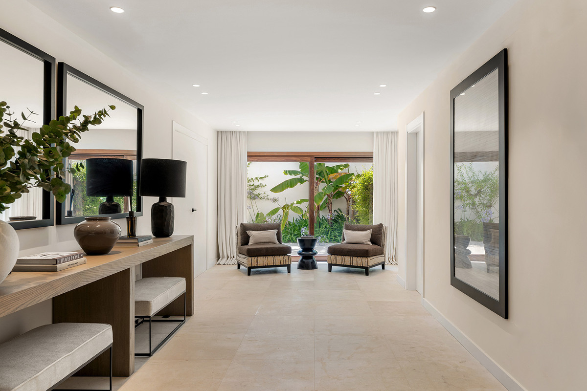 4 Bed Townhouse for sale in Las Brisas Costa Del Sol, Málaga, Spain
