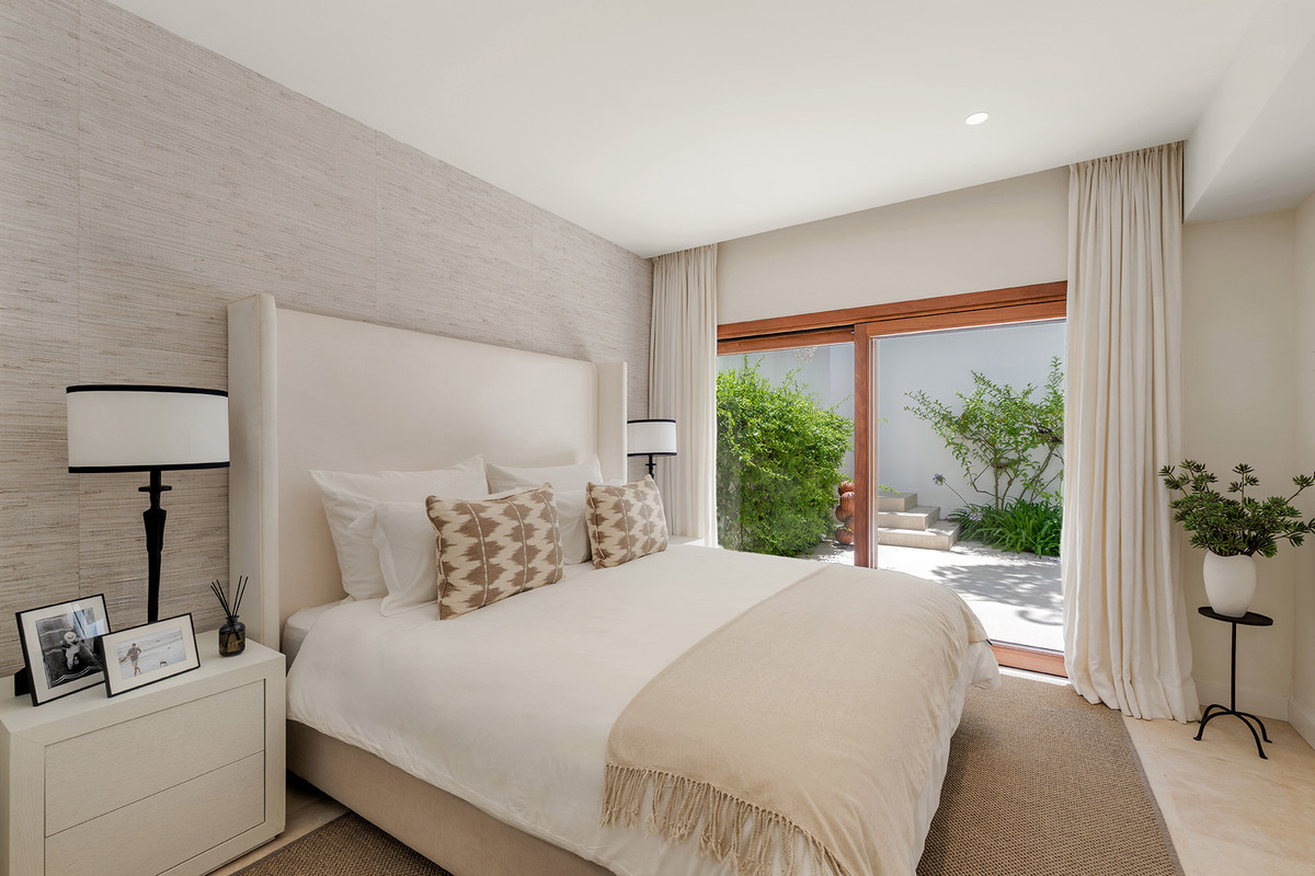 4 Bed Townhouse for sale in Las Brisas Costa Del Sol, Málaga, Spain