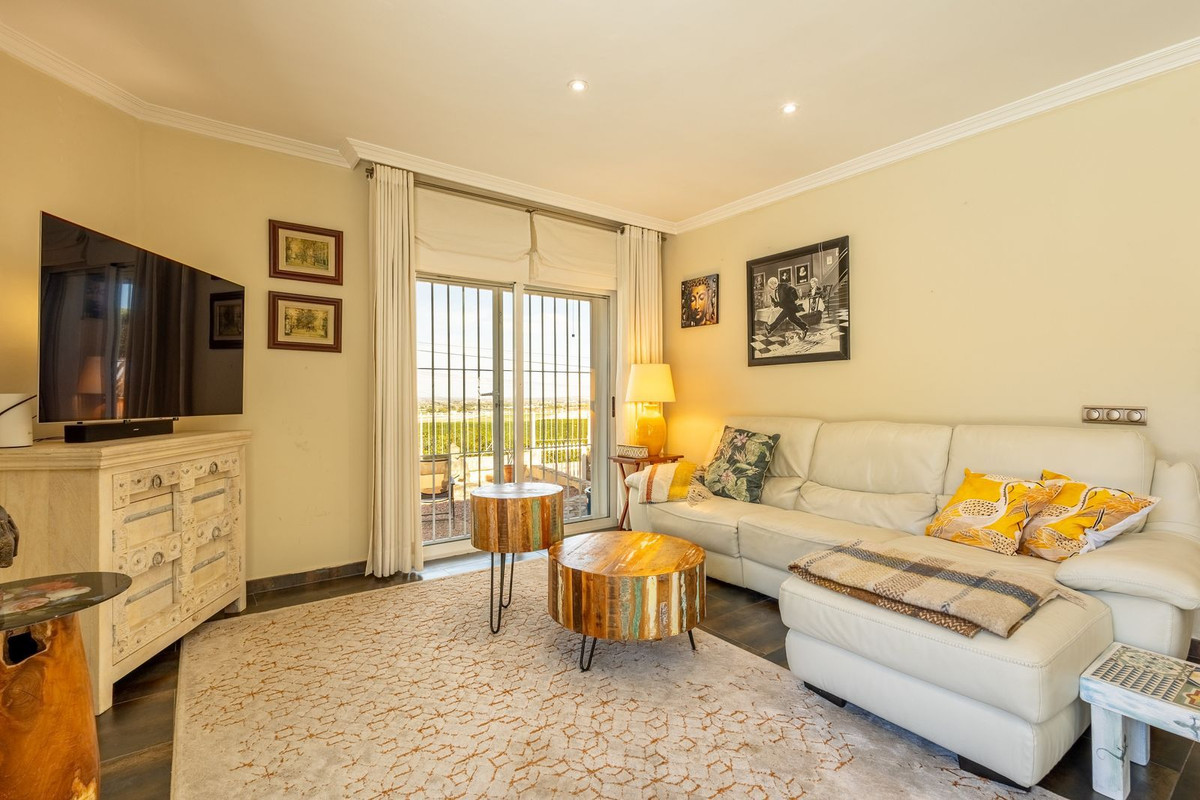 Se vende Villa - Chalet de 5 dormitorios en Costa Blanca, Alicante, España