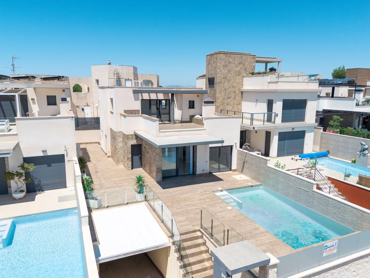 3 Bed Townhouse for sale in San Miguel De Salinas Costa Blanca, Alicante, Spain