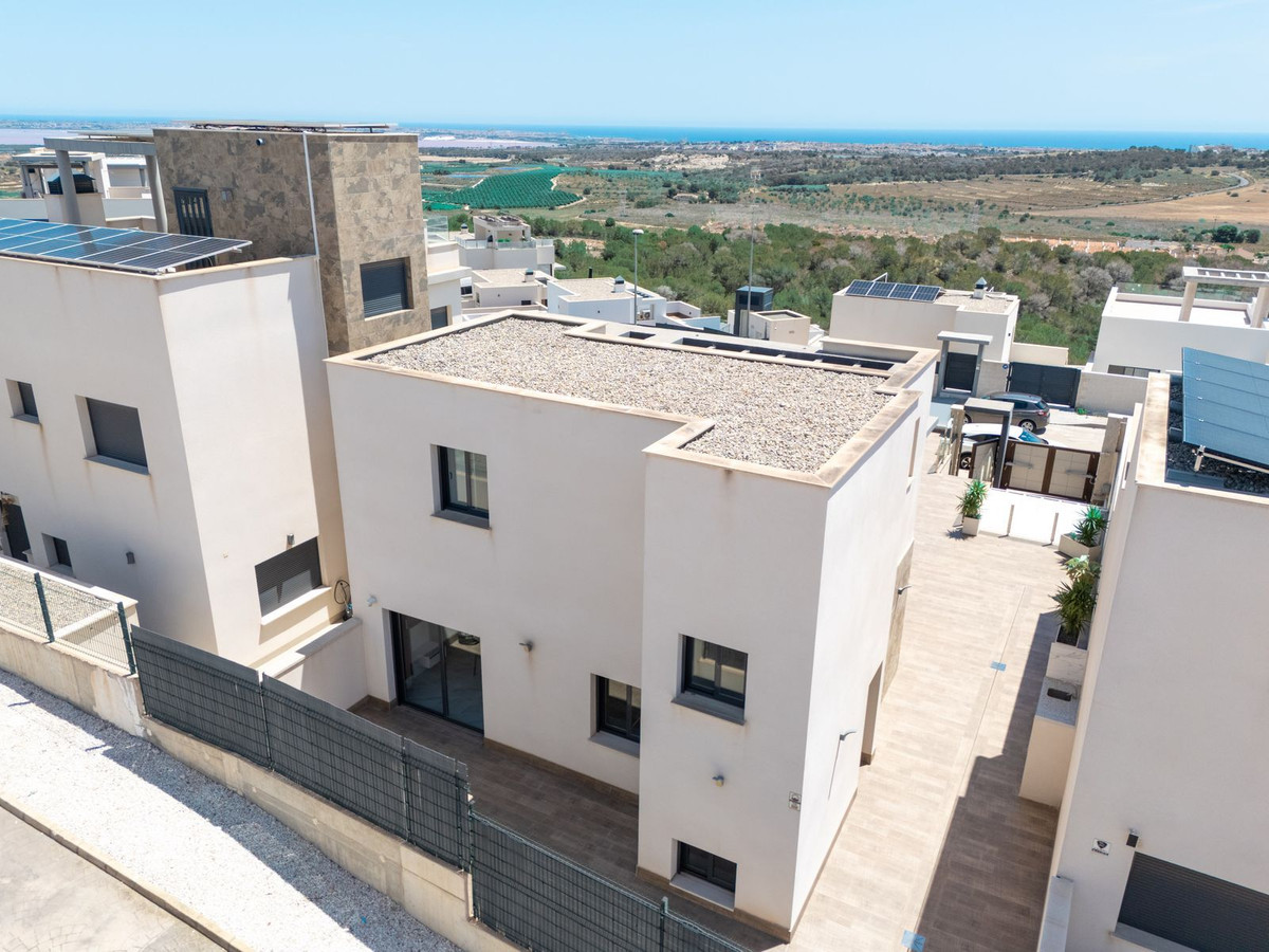 3 Bed Townhouse for sale in San Miguel De Salinas Costa Blanca, Alicante, Spain