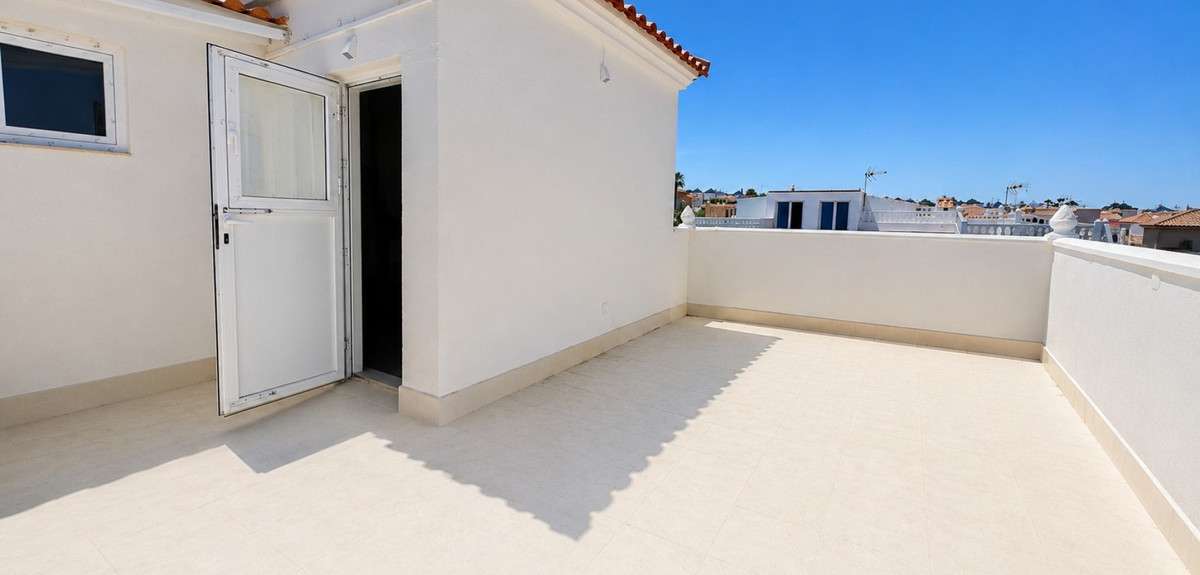 3 Bed Townhouse for sale in Los Altos Costa Blanca, Alicante, Spain