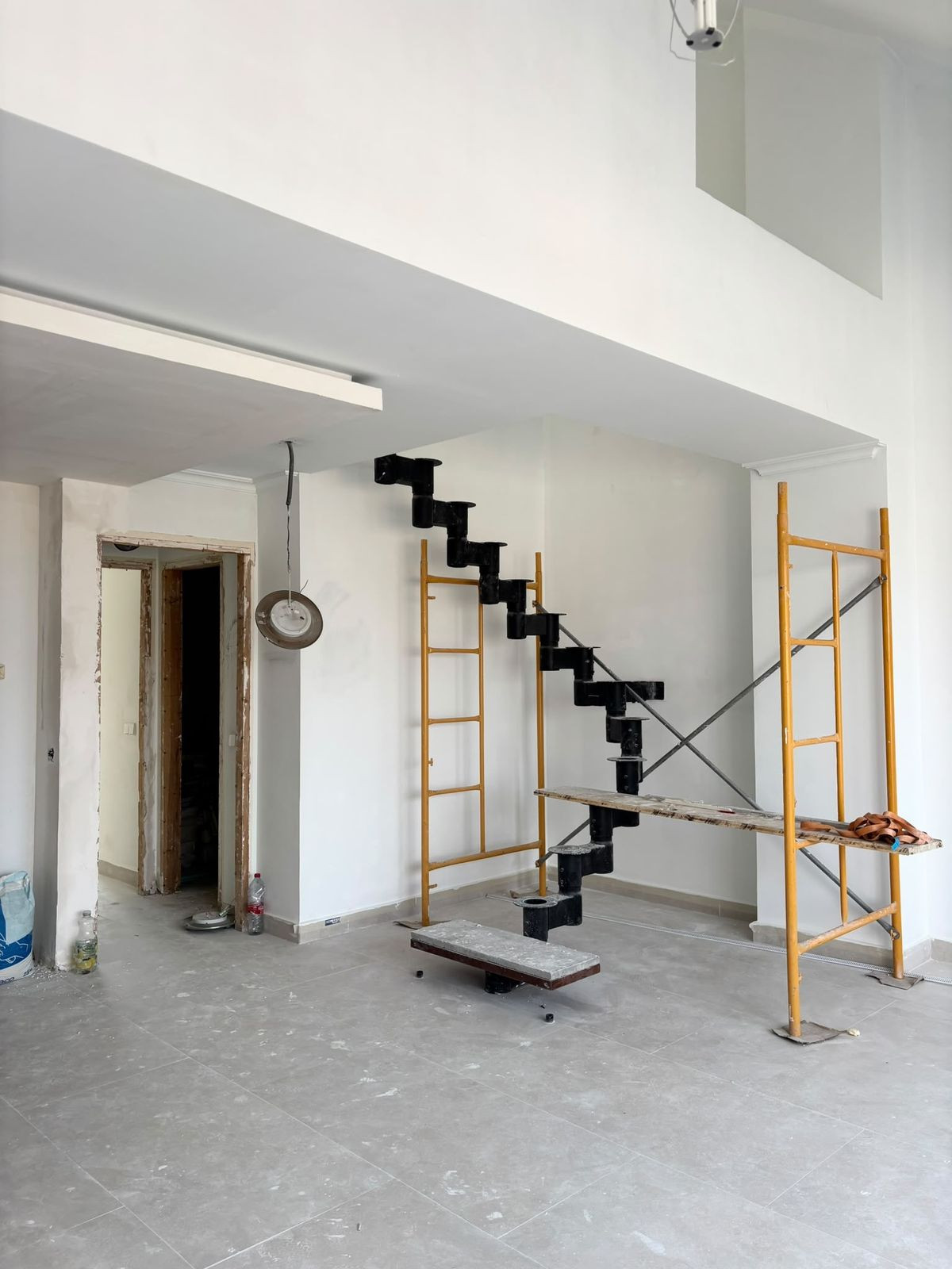 2 Bed Apartment for sale in Nueva Andalucía Costa Del Sol, Málaga, Spain