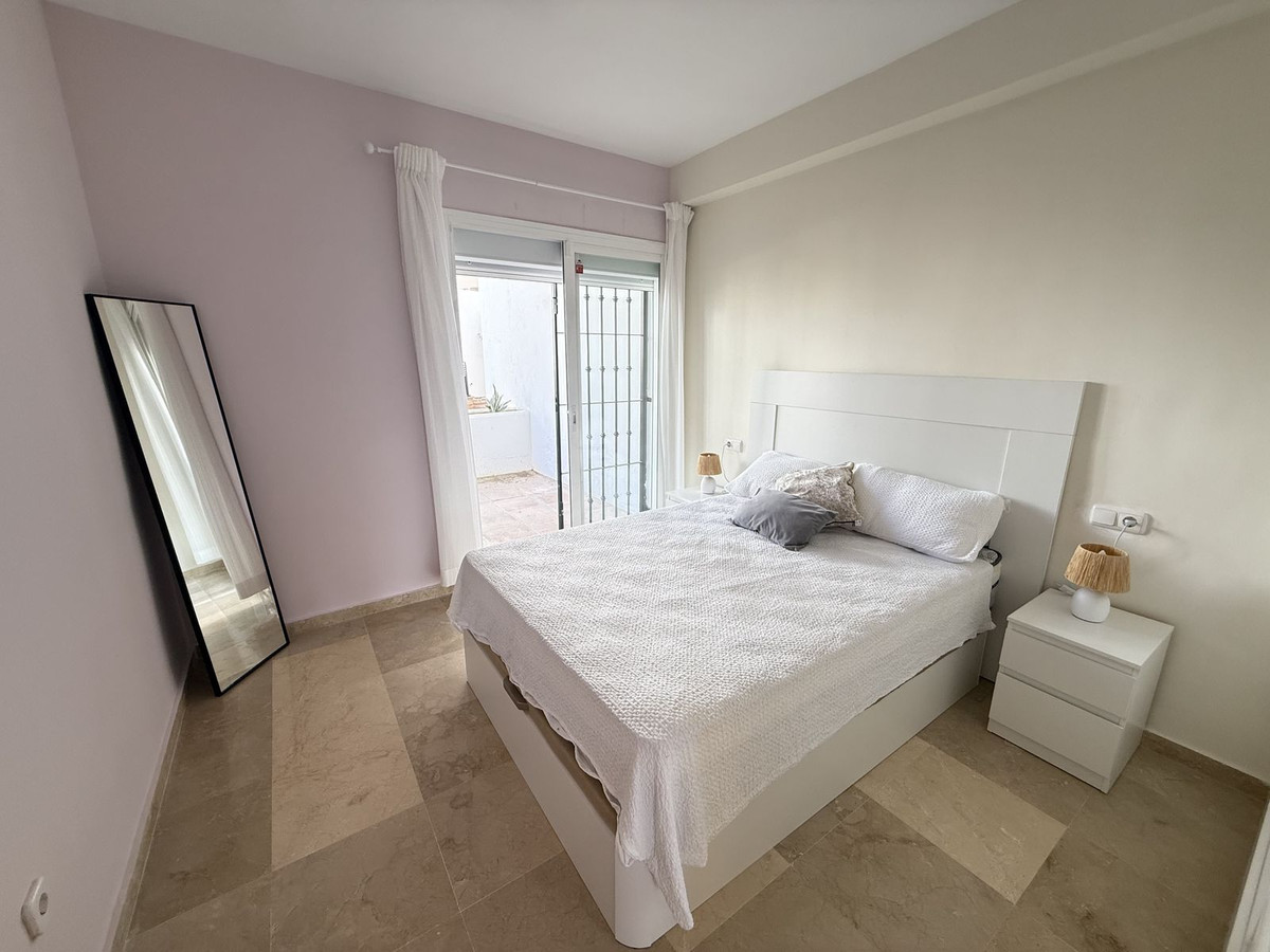 Se vende Apartamento Planta Baja de 2 dormitorios en Costa Del Sol, Málaga, España
