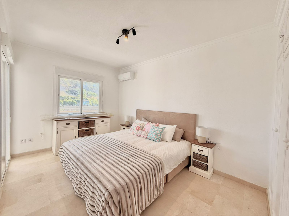 2 Bed Apartment for sale in Fuengirola Costa Del Sol, Málaga, Spain